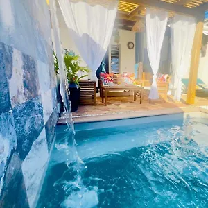 Zandoli Piscine, Vue Mer, Paisible, Jardin Appartement